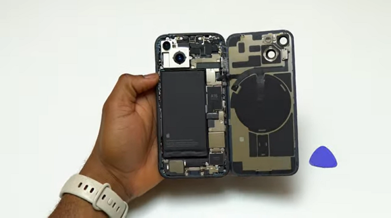 iphone 14 damaged battery