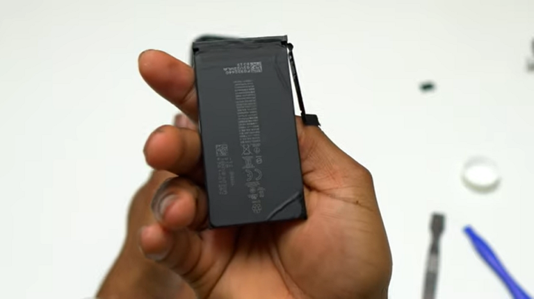 New iphone 14 battery