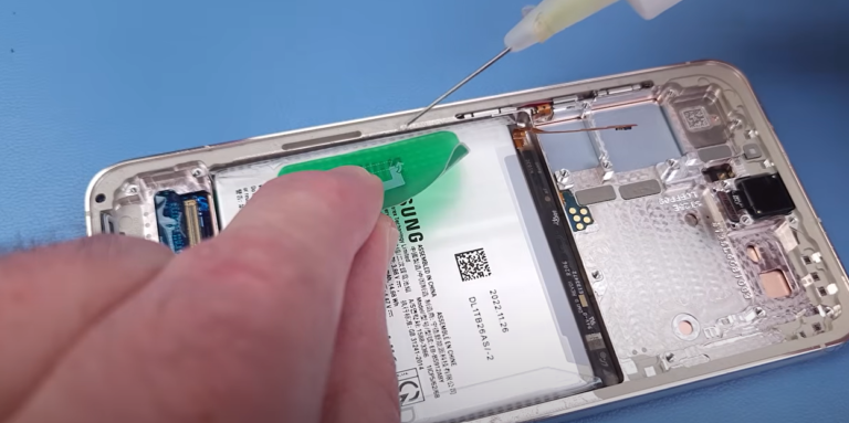 Samsung S23 Battery Replacement in Witham